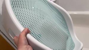 Angelcare Baby Bath Seat Review: Must-Have for Baby Registry?