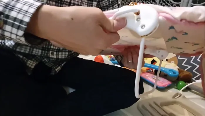 Remove the cover from the frame. Place your thumbs under the frame and push up on both sides simultaneously to release it from the grooves.