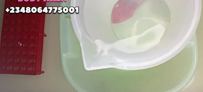 Measure out 1 liter of water and divide it into three portions: 500g, 300g, and 200g.