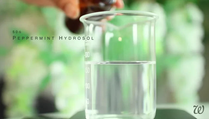 Add the guar gum/glycerin mixture and centromonium chloride to the water base. Whisk until combined.