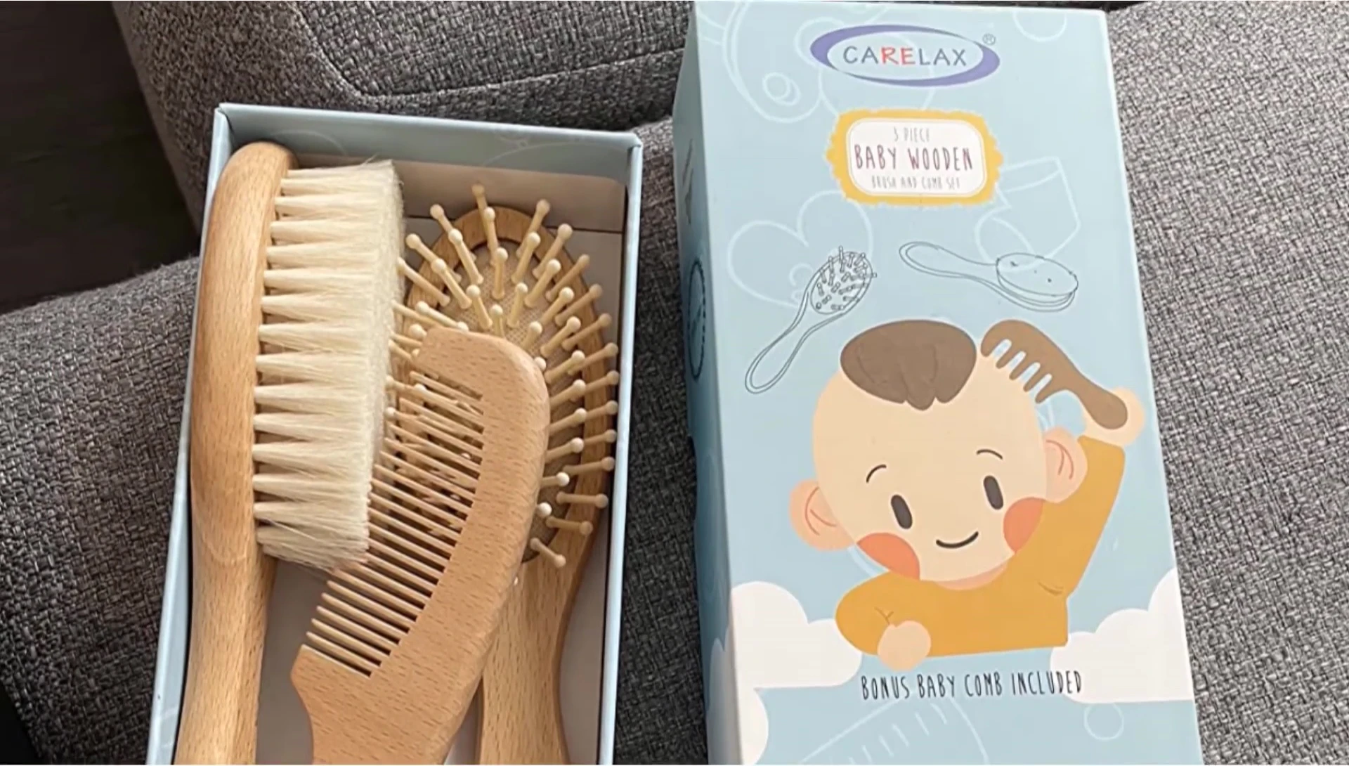 Close up of the different brushes and comb in the Chai Below set