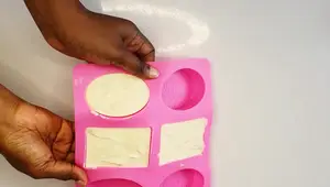 DIY Moisturizing & Conditioning Bar Soap: The Ultimate Guide
