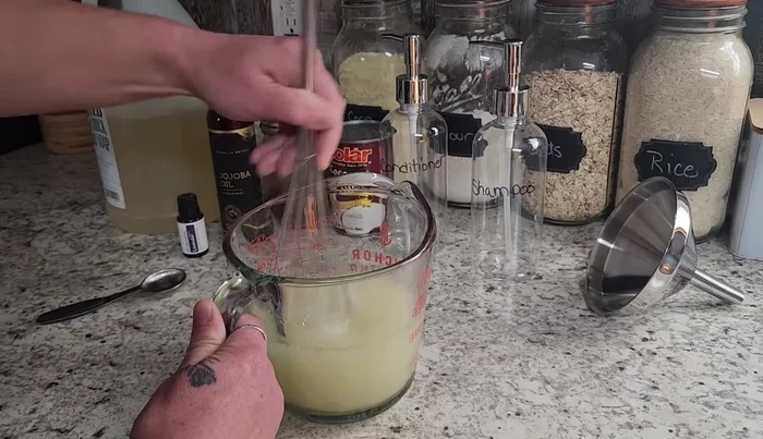 Whisk the shampoo ingredients together until well combined.